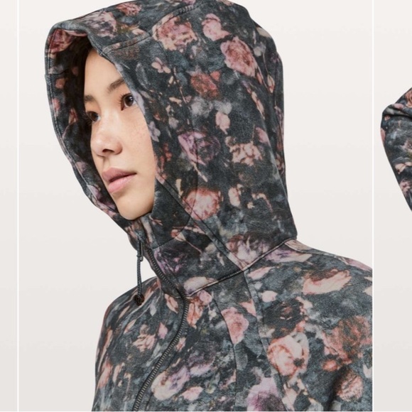 Lululemon Scuba Hoodie *Light
Cotton Fleece
Frosted Rose Multi size 6 - Picture 5 of 10